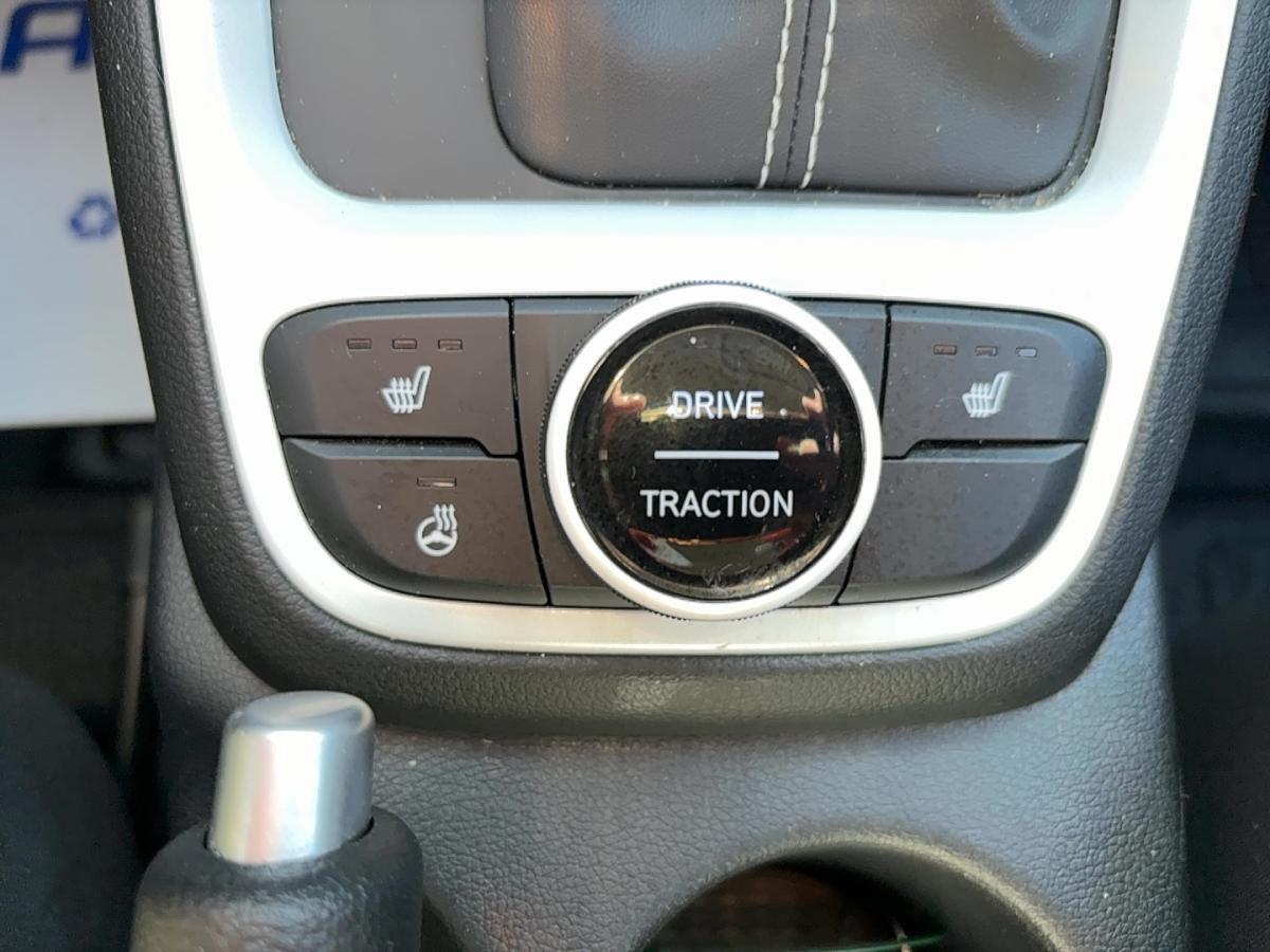 2023 Hyundai Venue - Image 14