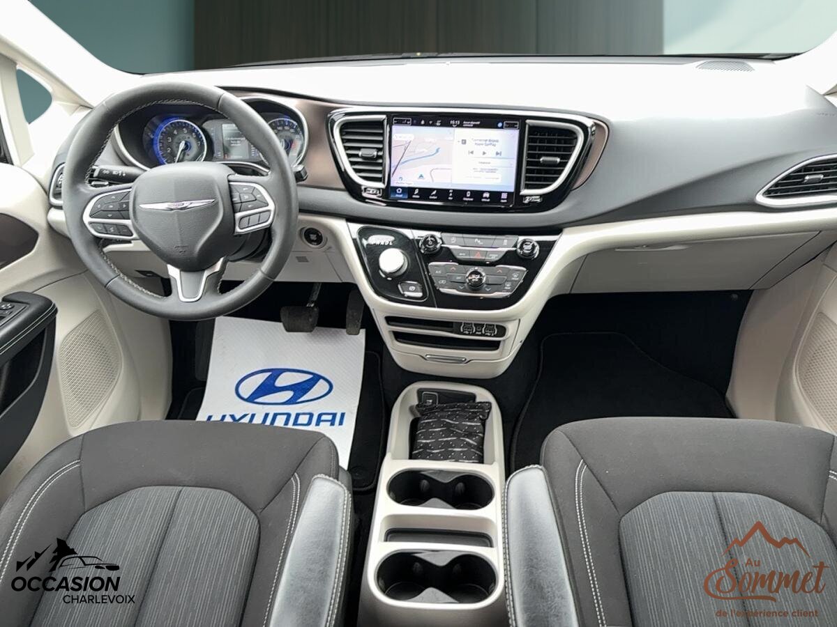 2022 Chrysler Grand Caravan - Image 9