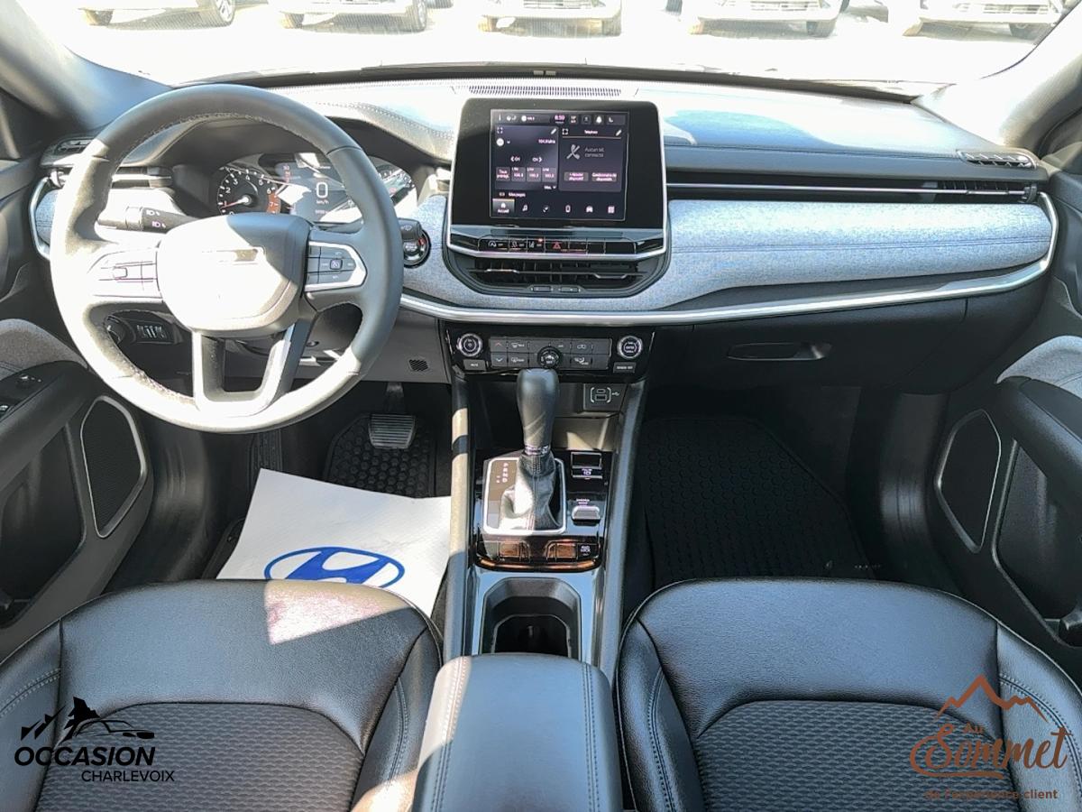 2025 Jeep Compass - Image 9