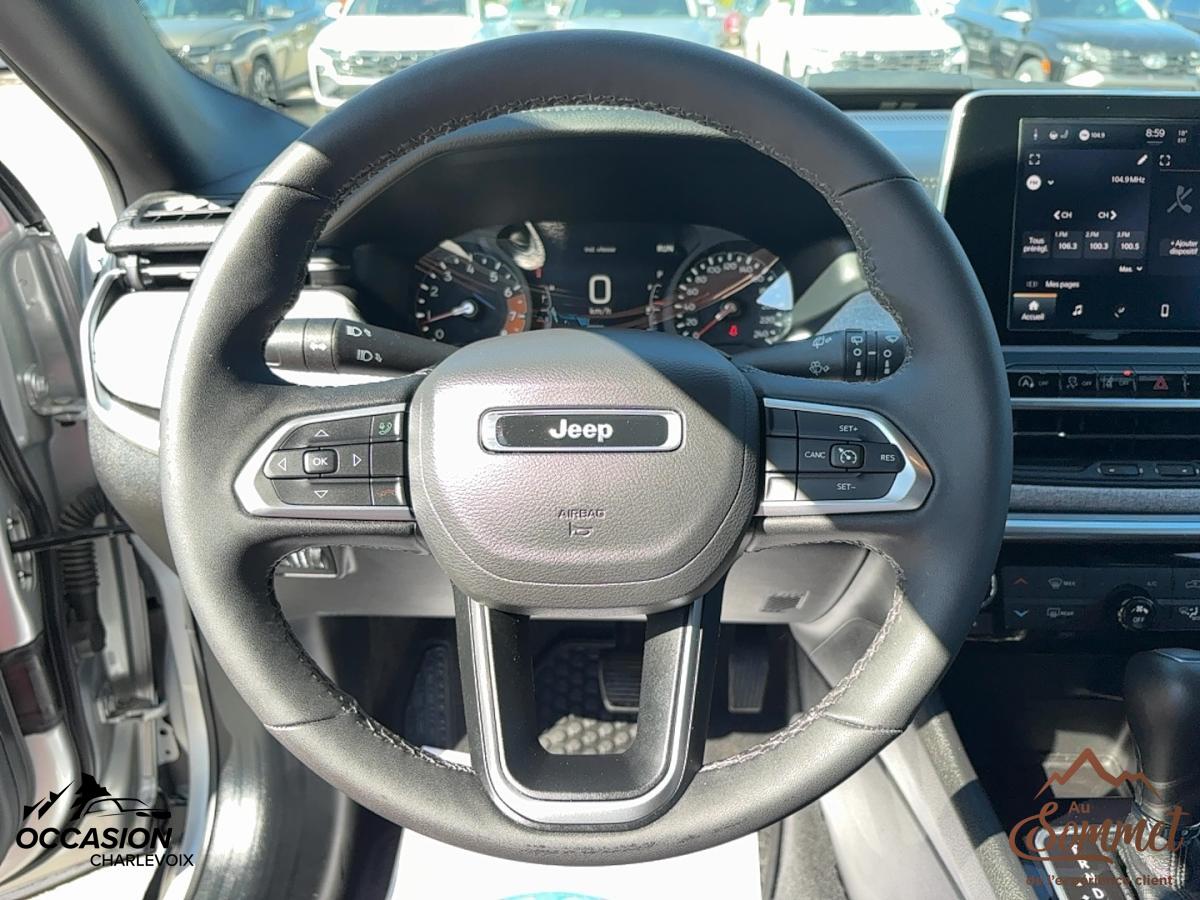 2025 Jeep Compass - Image 10