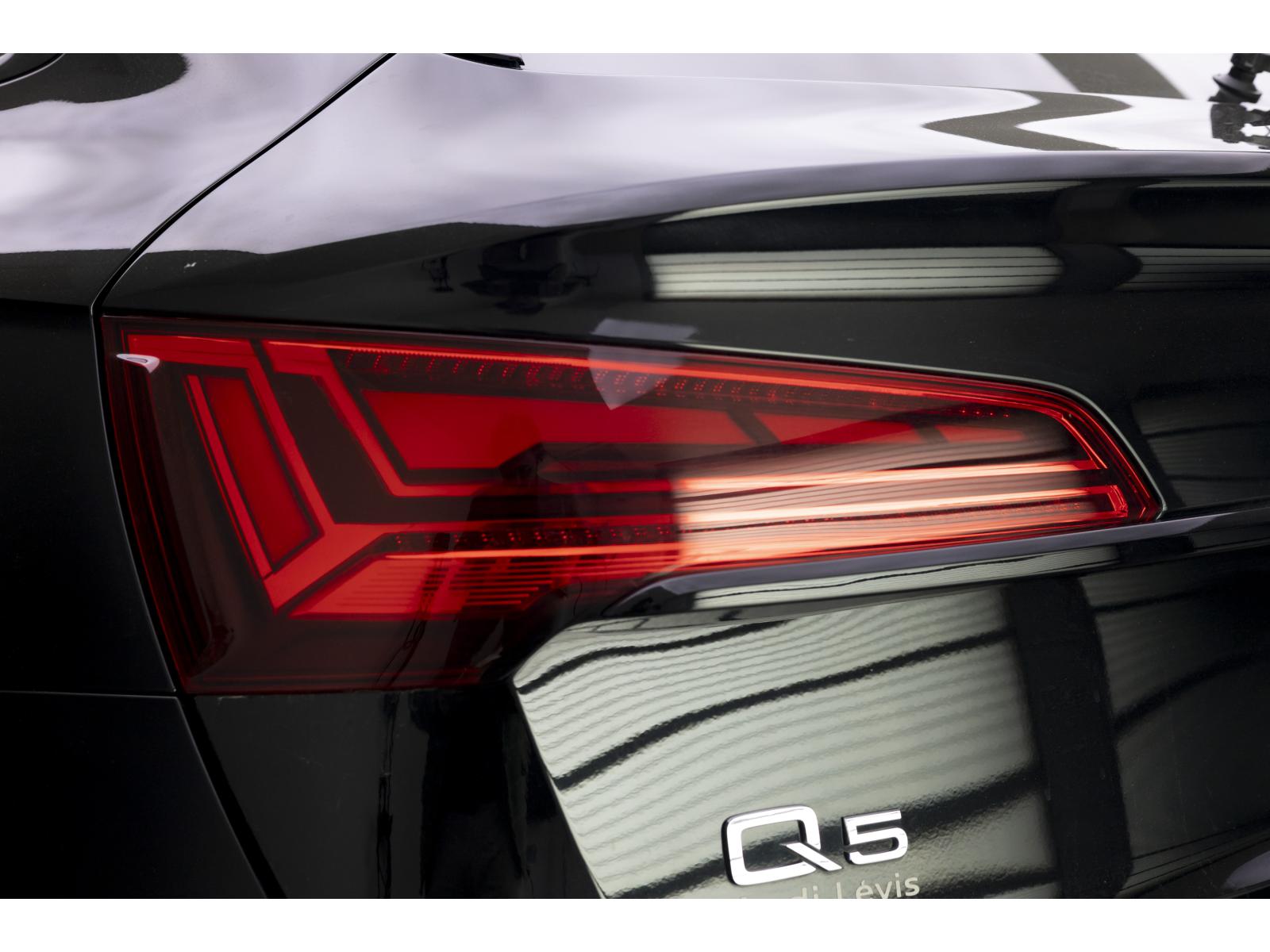 2023 Audi Q5 - Image 12