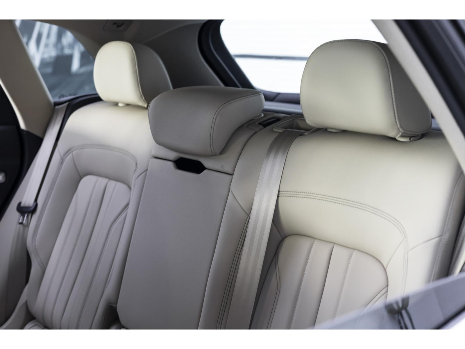 2024 Audi Q5 - Image 14