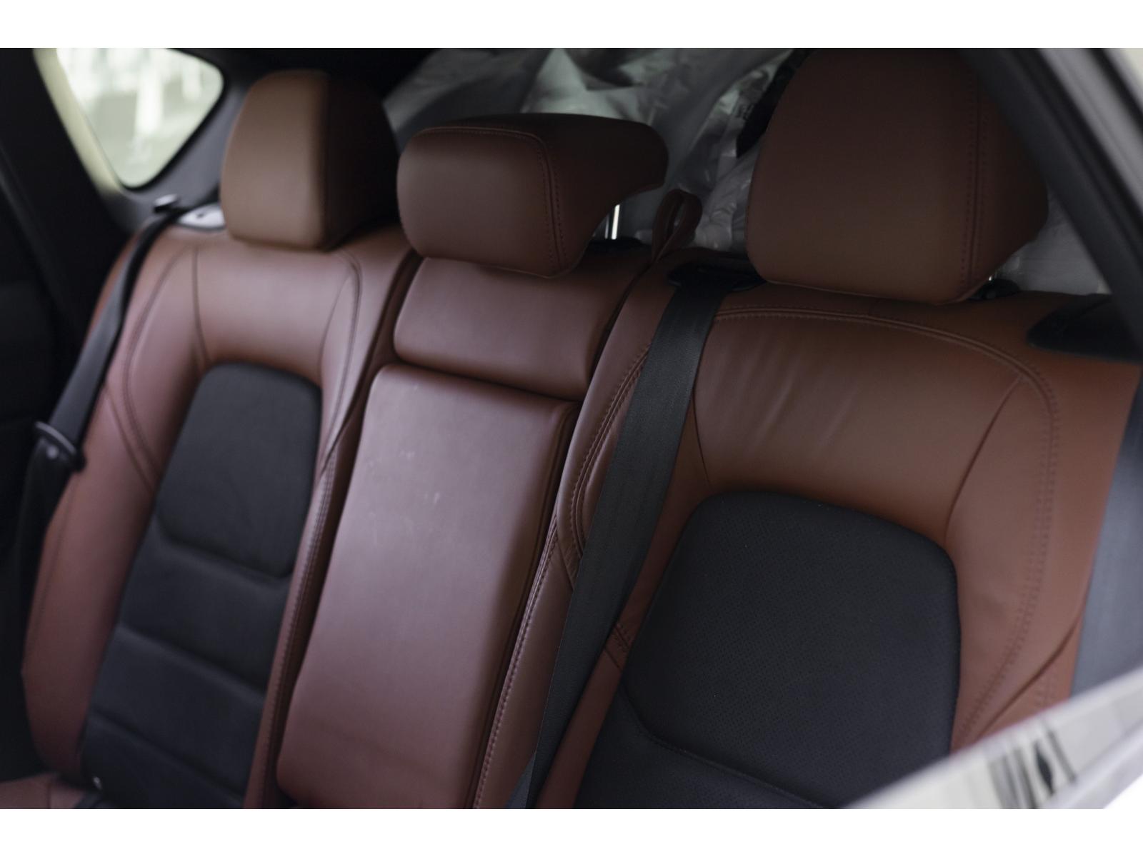 2024 Mazda CX-5 - Image 12