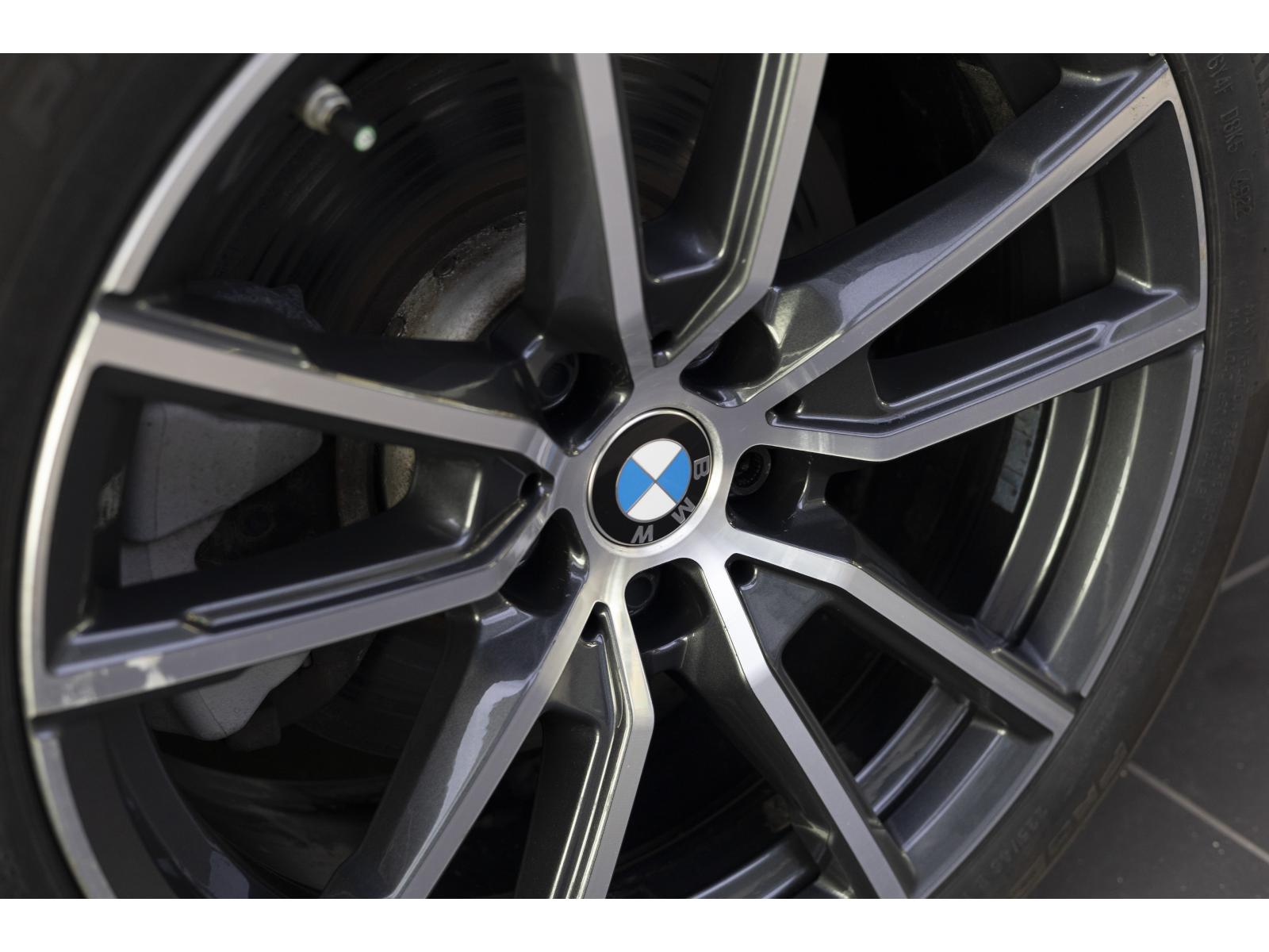 2024 BMW 4 - Image 6