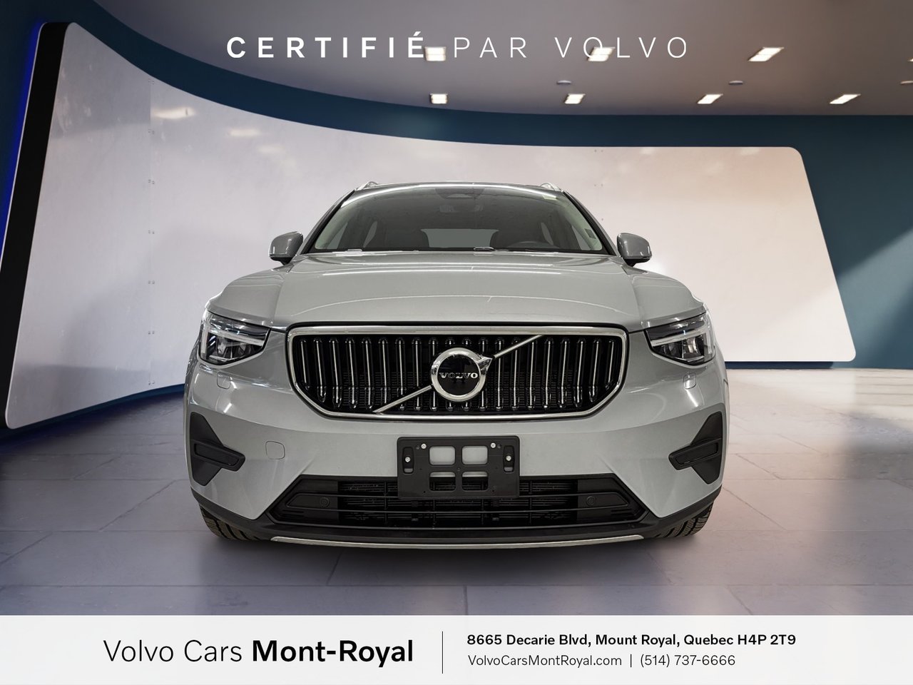 2025 Volvo XC40 - Image 2