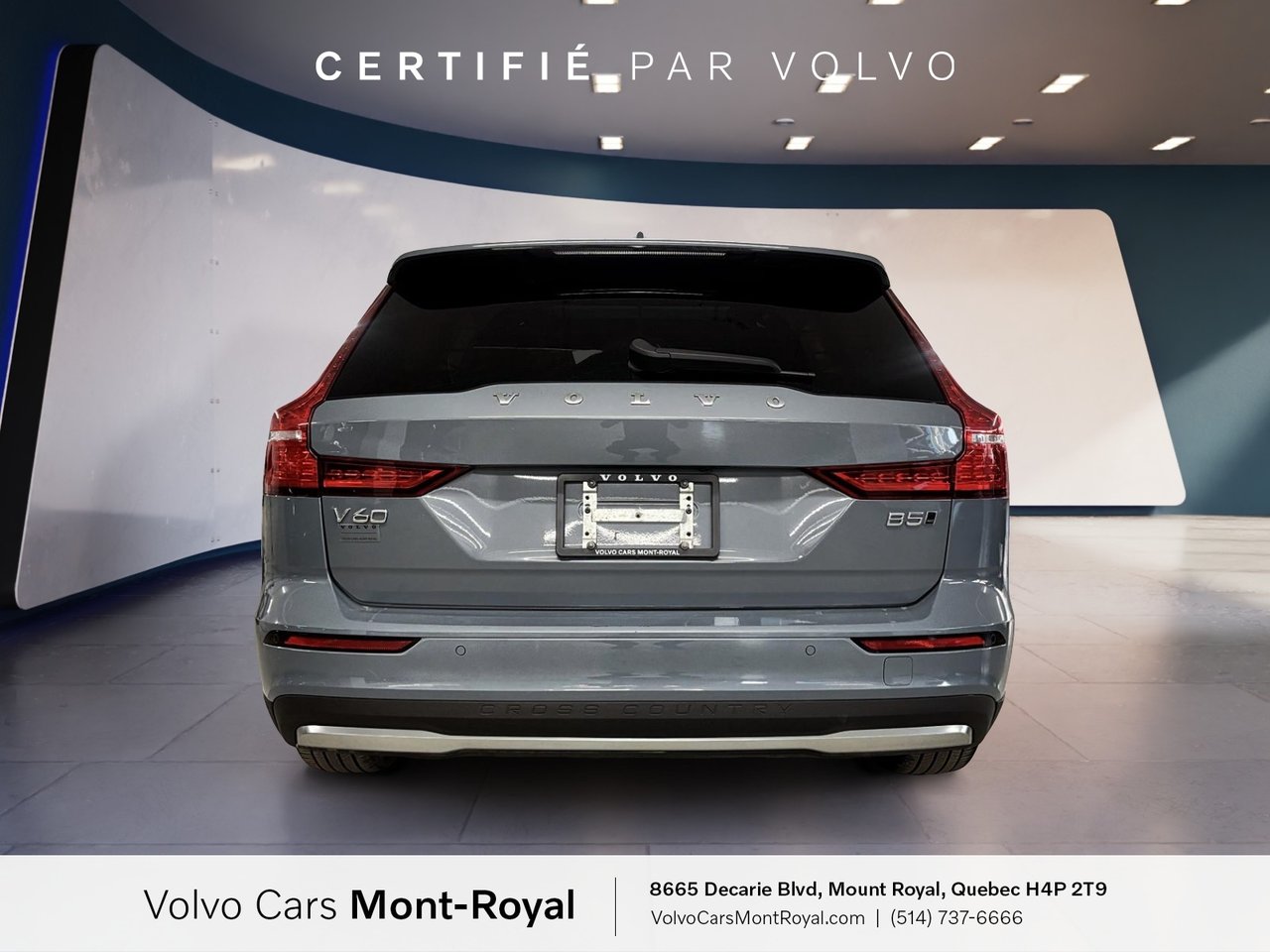 2023 Volvo V60 Cross Country - Image 3