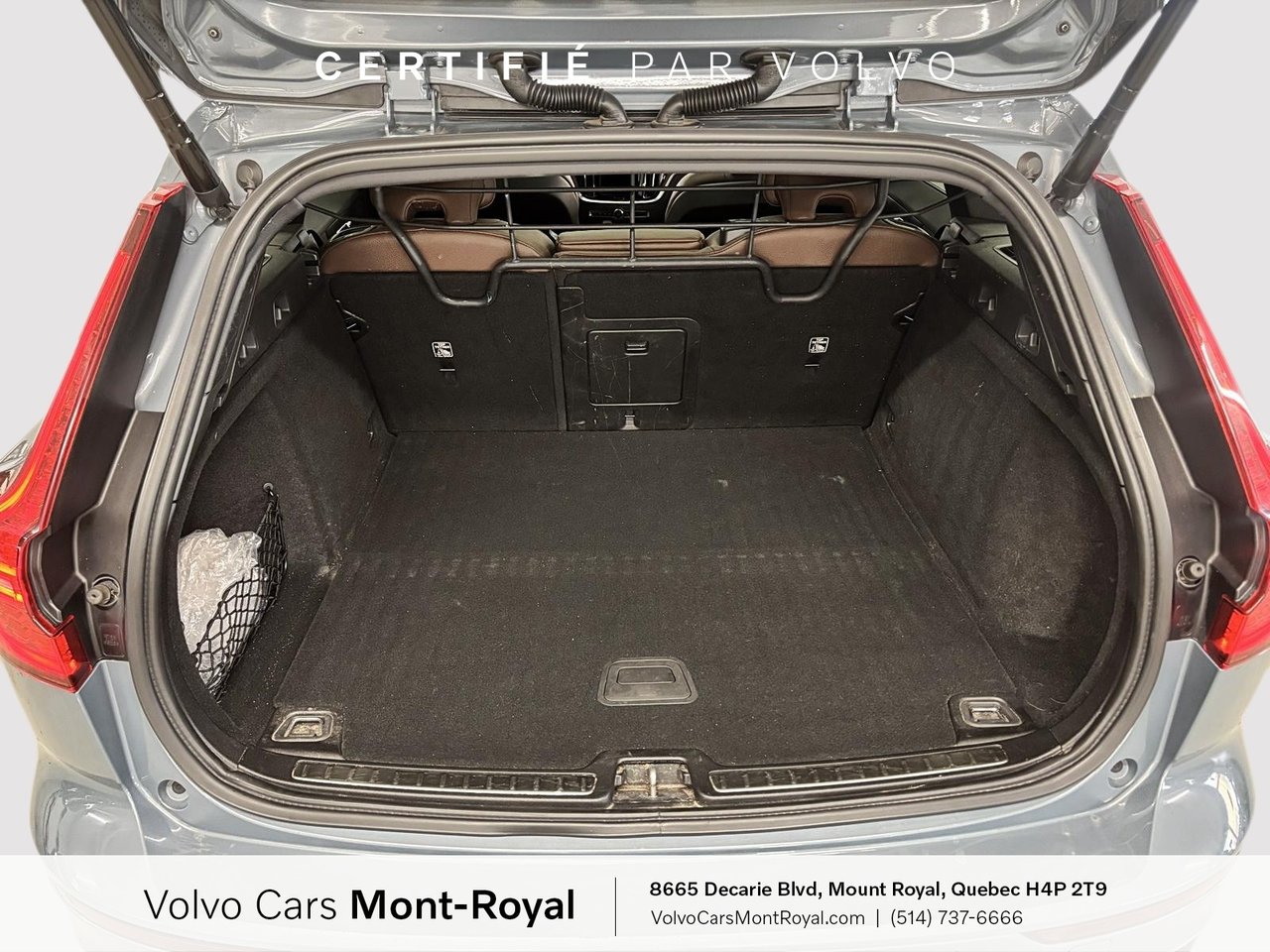 2023 Volvo V60 Cross Country - Image 5