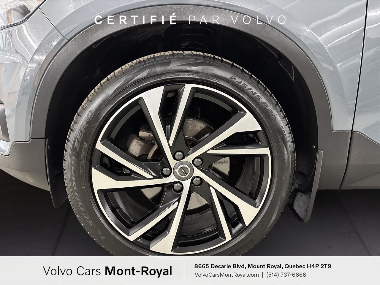 2022 Volvo XC40 - Image 6