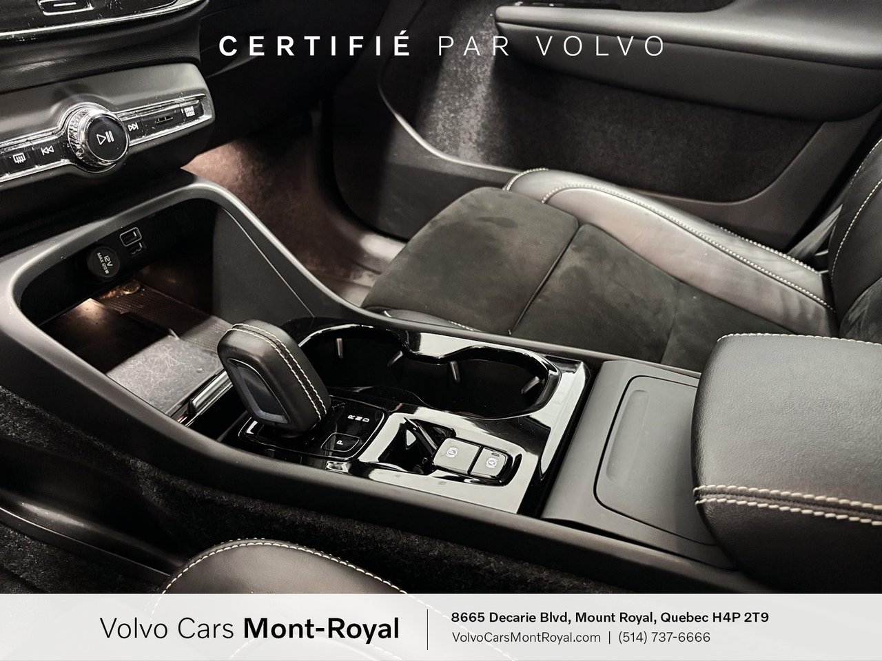 2022 Volvo XC40 - Image 14