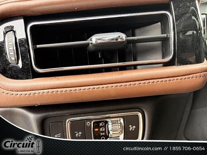 2022 Lincoln Aviator - Image 11
