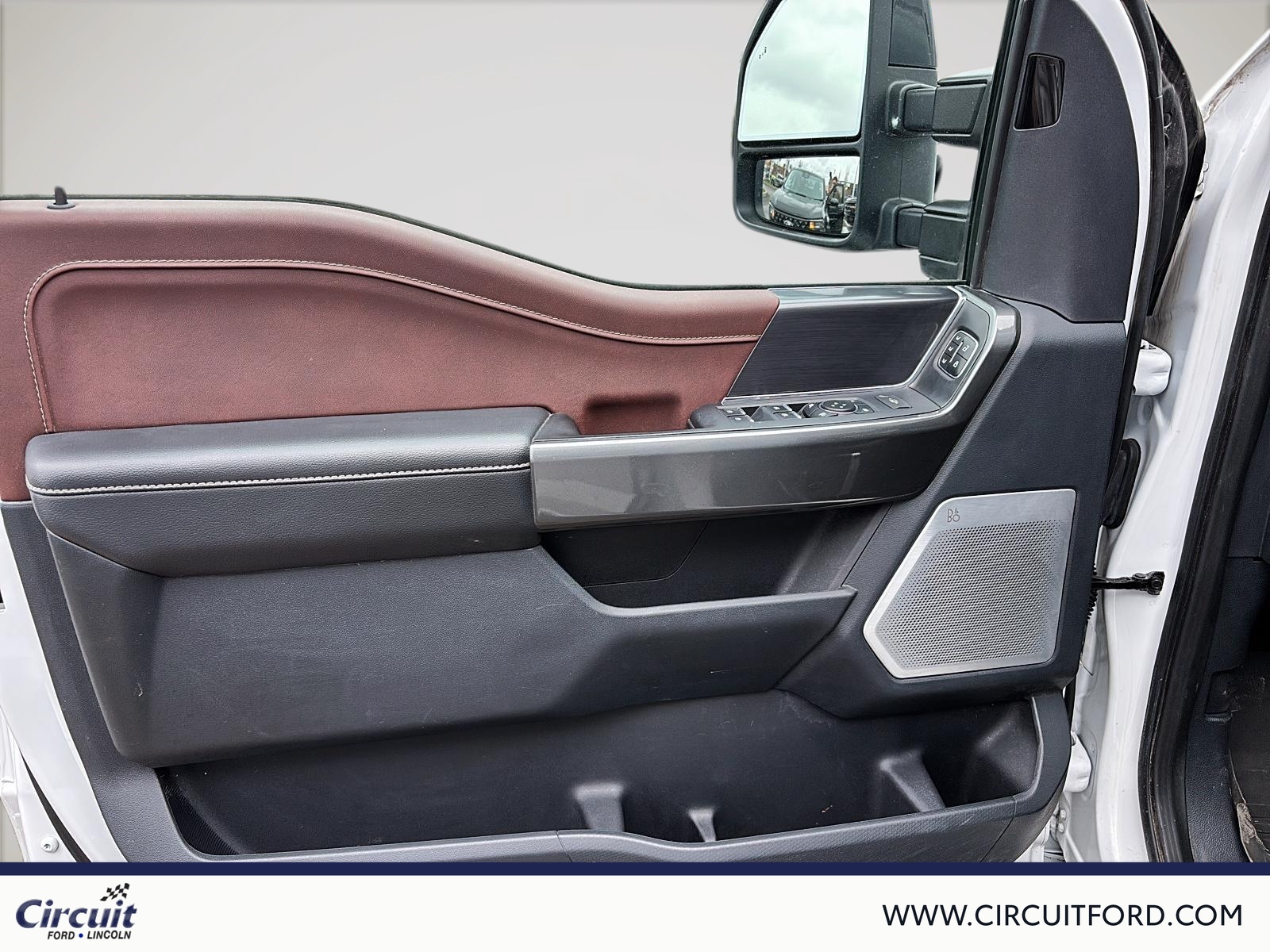 2023 Ford F-150 - Image 12