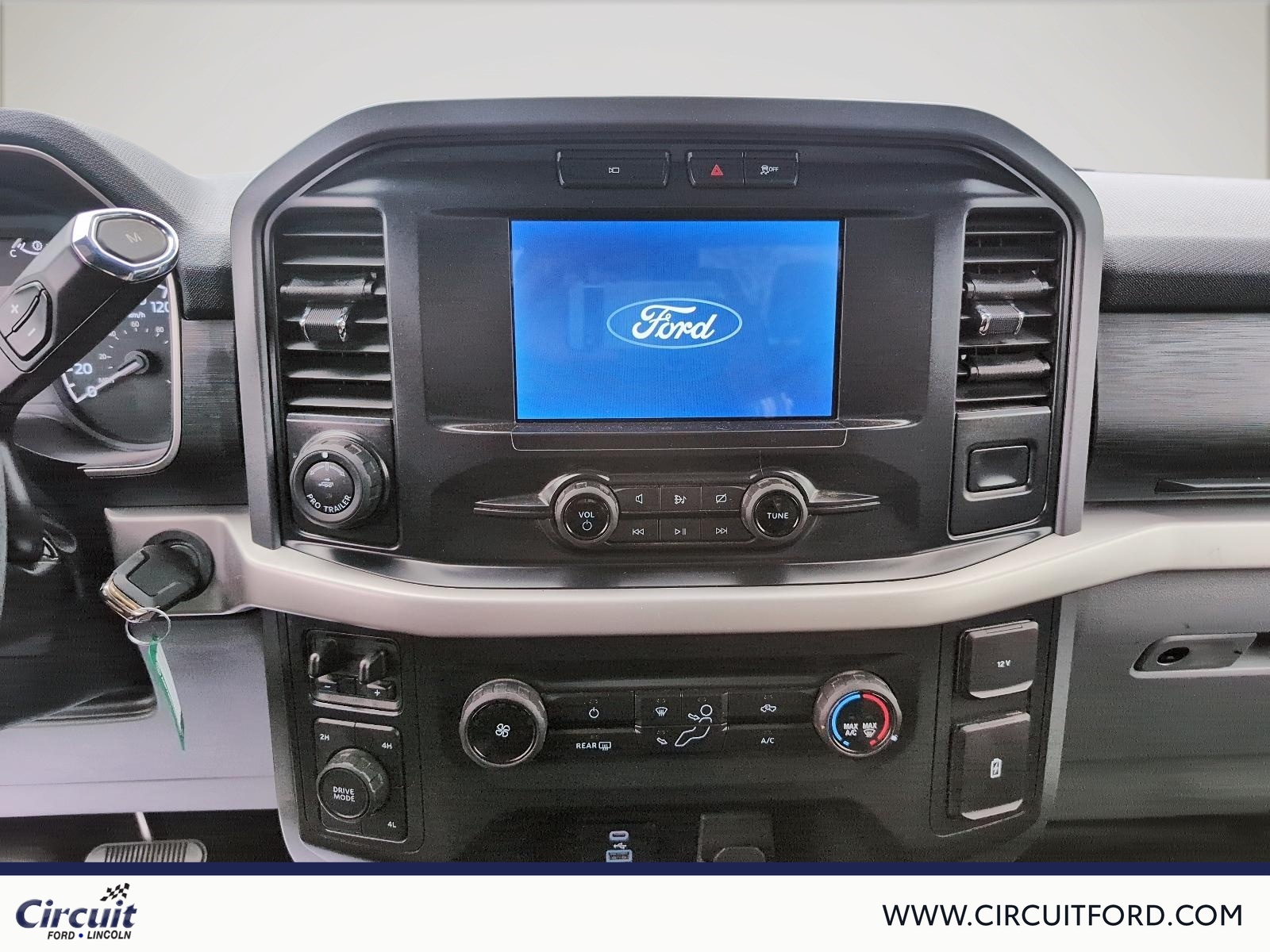 2022 Ford F-150 - Image 10