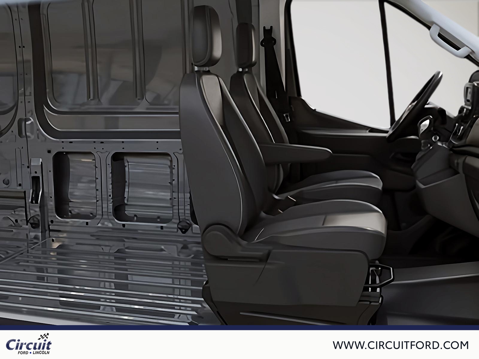 2025 Ford Transit - Image 4