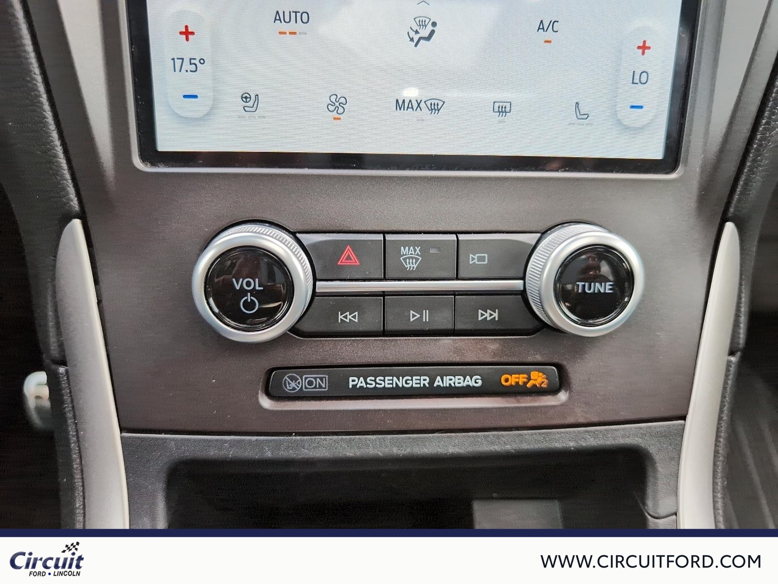 2021 Ford Edge - Image 14