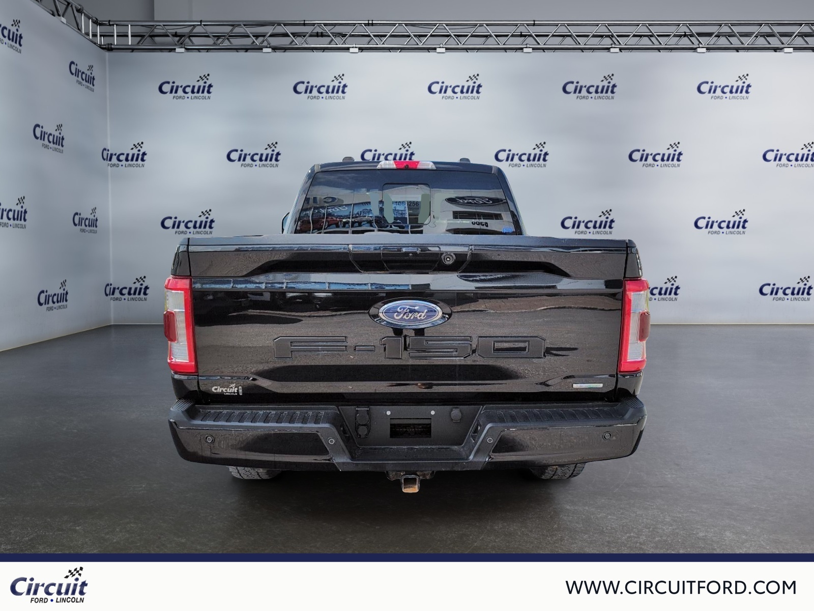 2022 Ford F-150 - Image 4