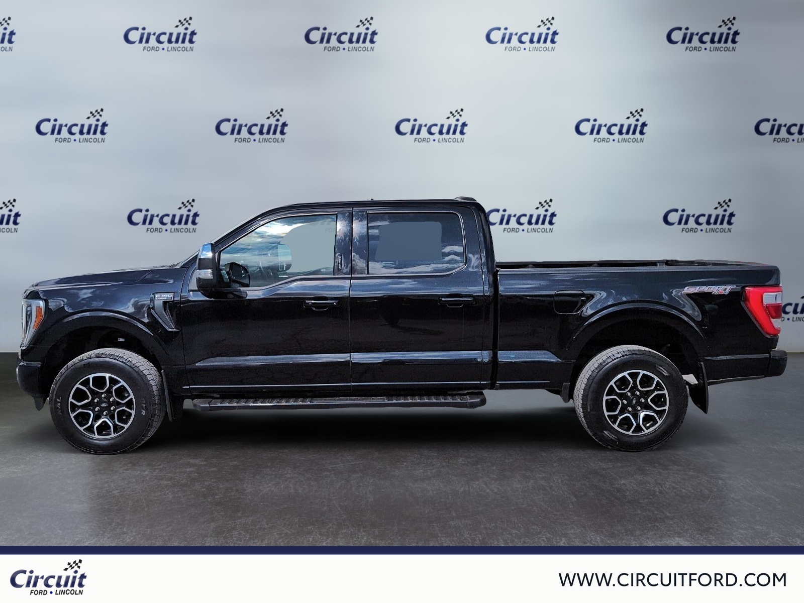 2022 Ford F-150 - Image 6