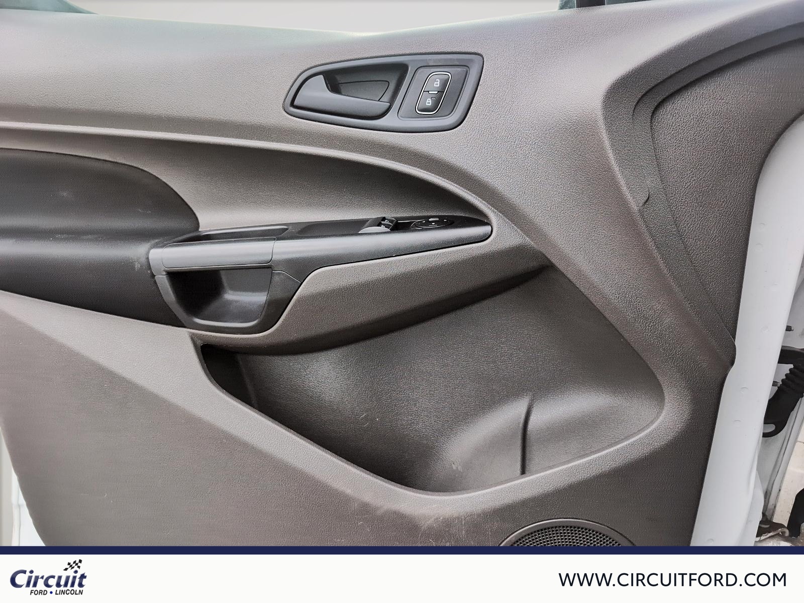 2019 Ford Transit Connect - Image 10