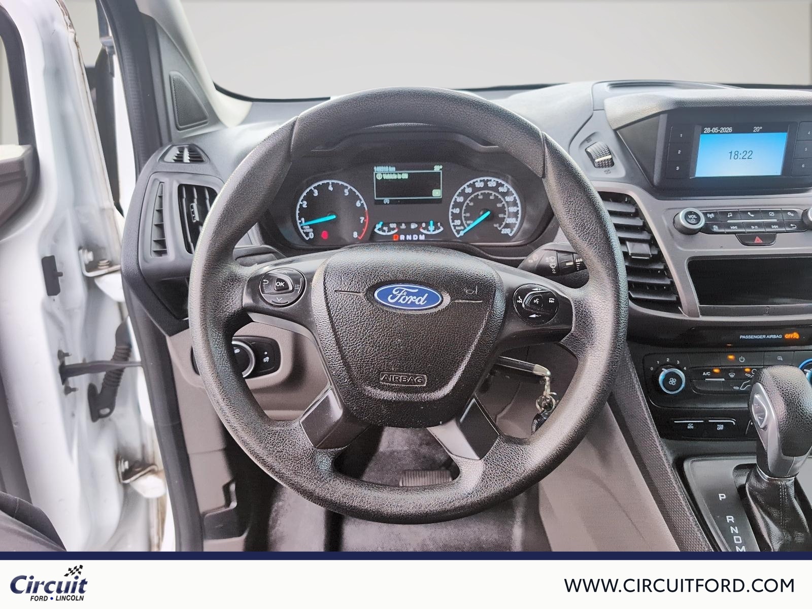 2019 Ford Transit Connect - Image 11