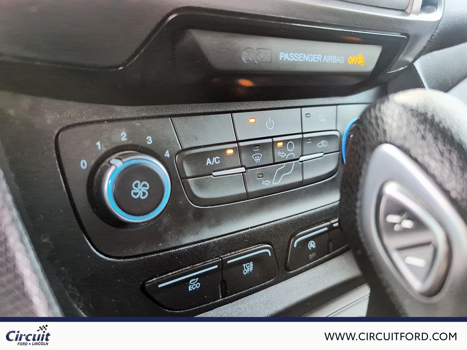 2019 Ford Transit Connect - Image 13