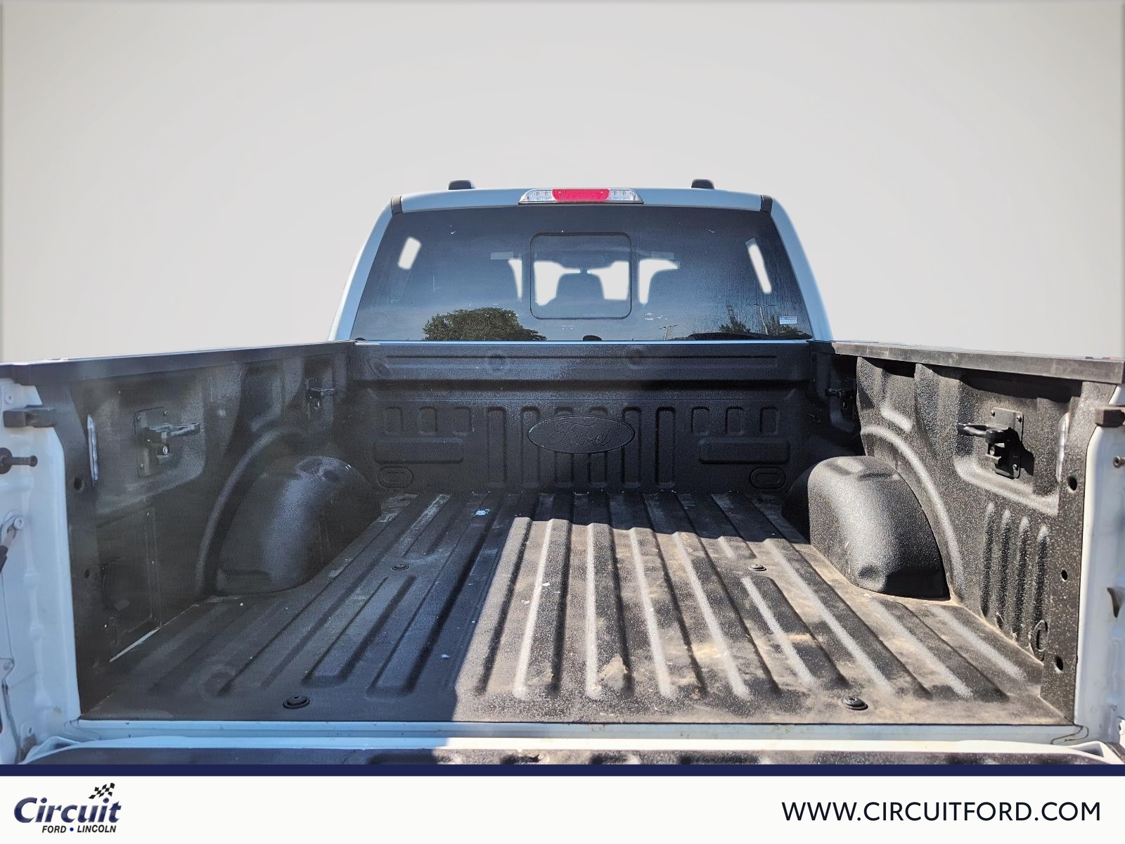 2023 Ford F-150 - Image 16