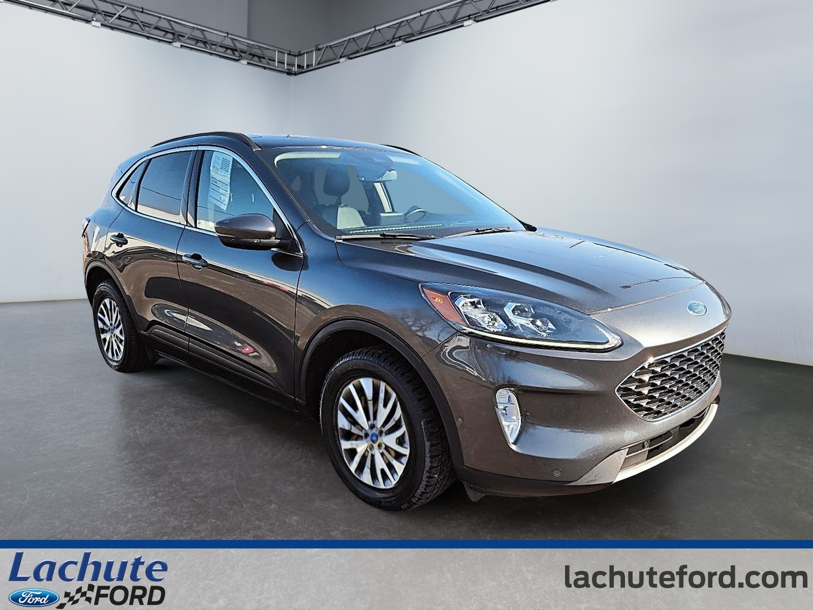 2020 Ford Escape - Image 3