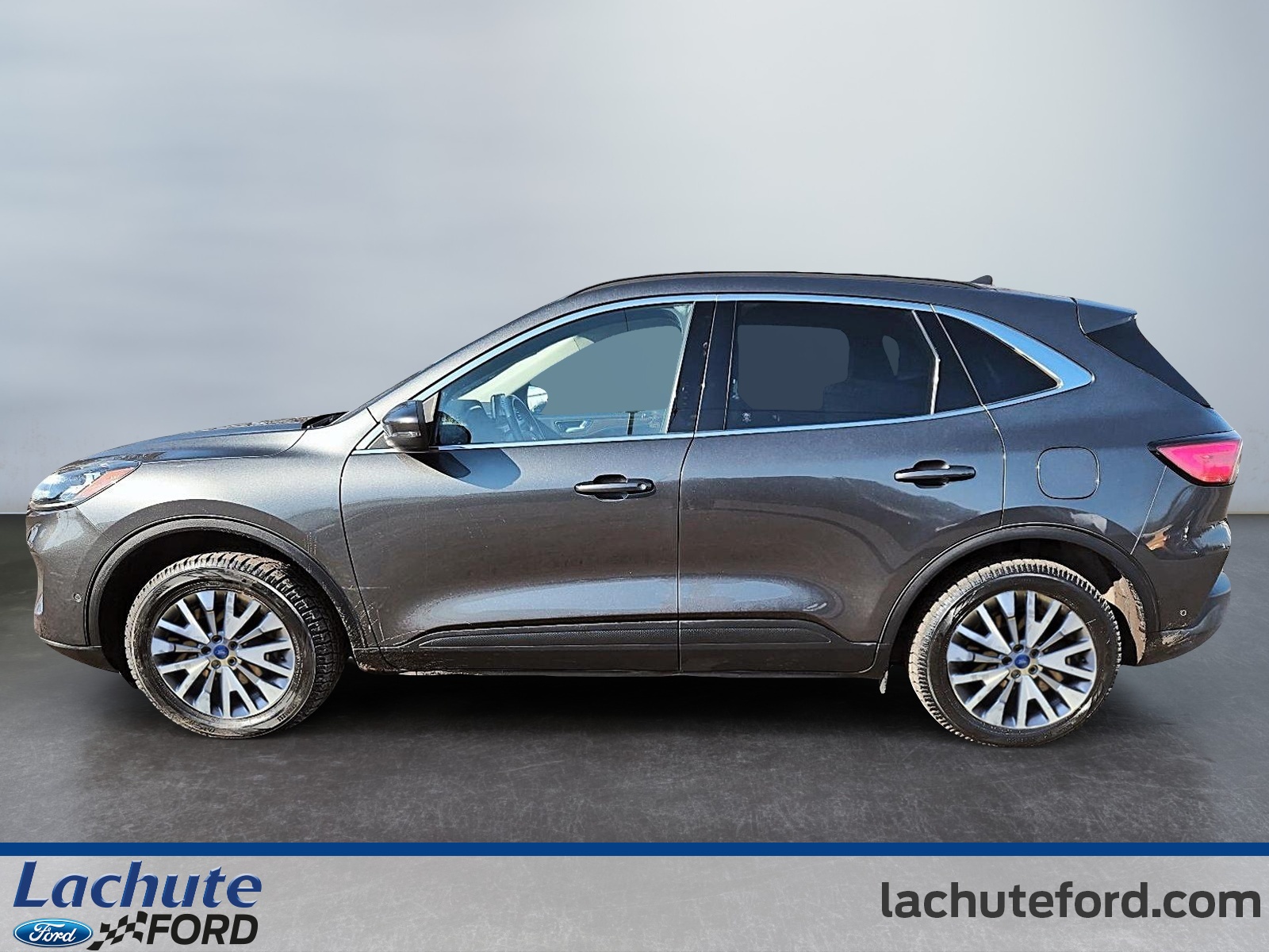 2020 Ford Escape - Image 6