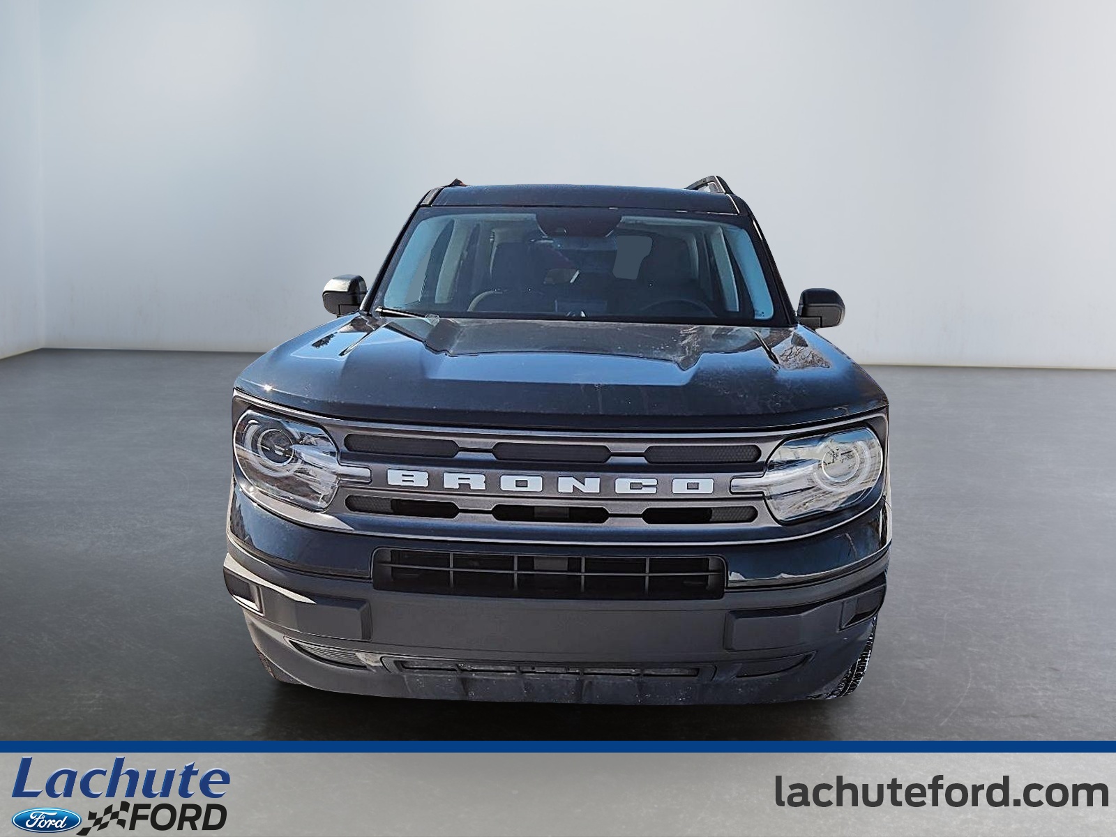 2023 Ford Bronco Sport - Image 2
