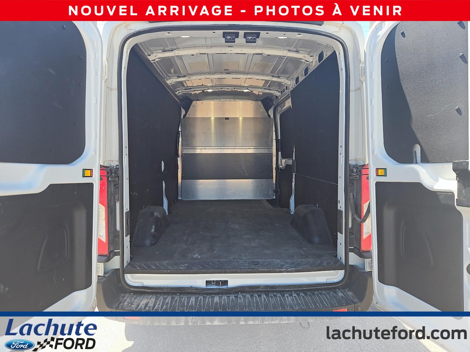 2025 Ford Transit - Image 10