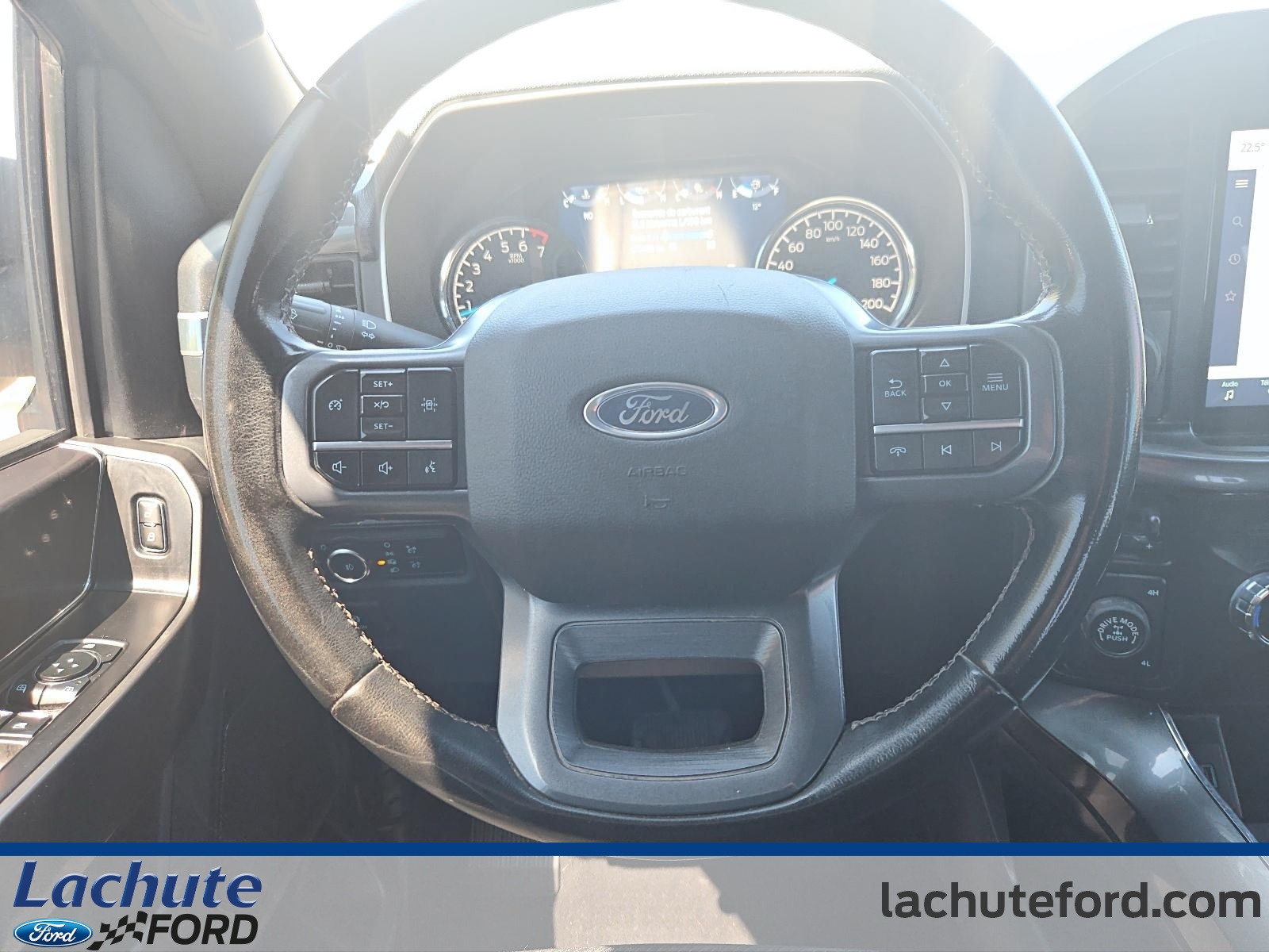 2023 Ford F-150 - Image 13