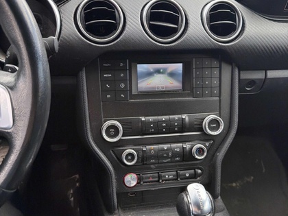 2020 Ford Mustang - Image 8
