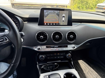 2021 Kia Stinger - Image 9