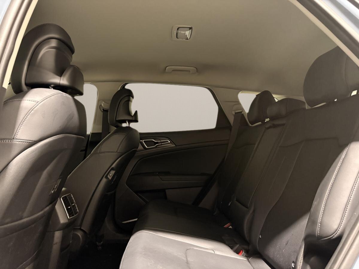 2026 Kia Sportage HEV - Image 6