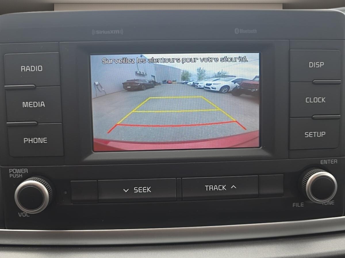 2018 Kia Rio5 - Image 16