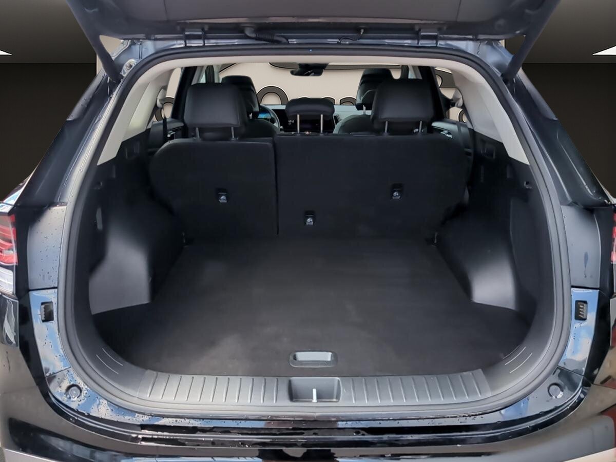 2023 Kia Sportage PHEV - Image 8