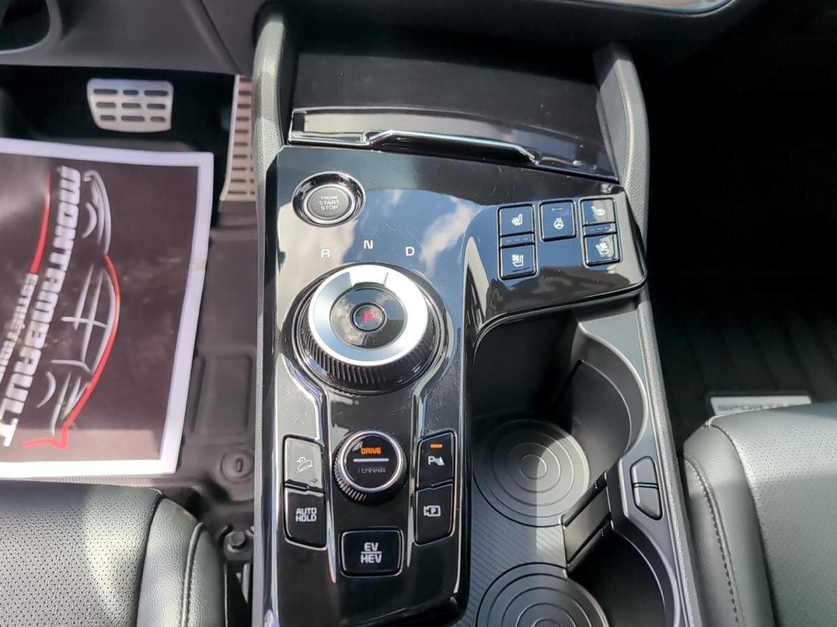 2023 Kia Sportage PHEV - Image 19