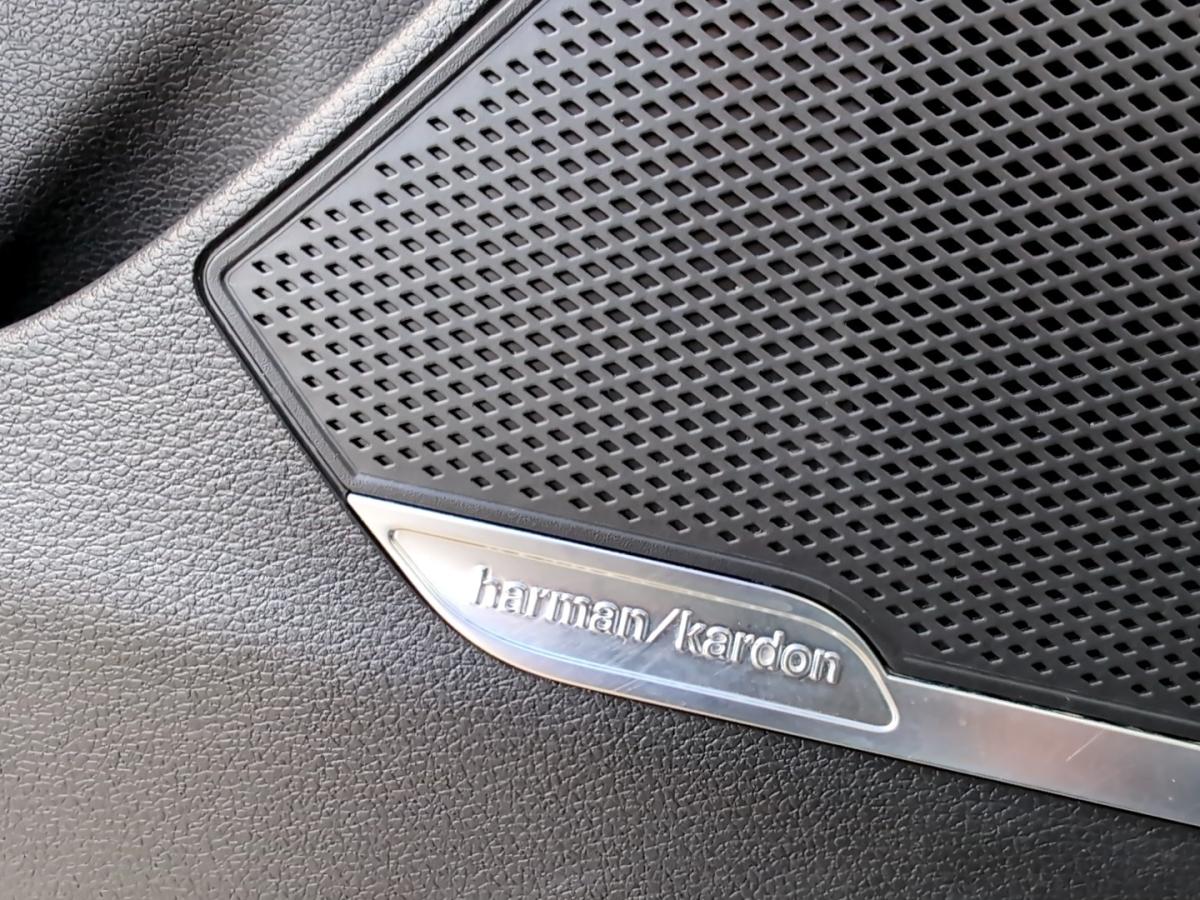2023 Kia Sportage PHEV - Image 21