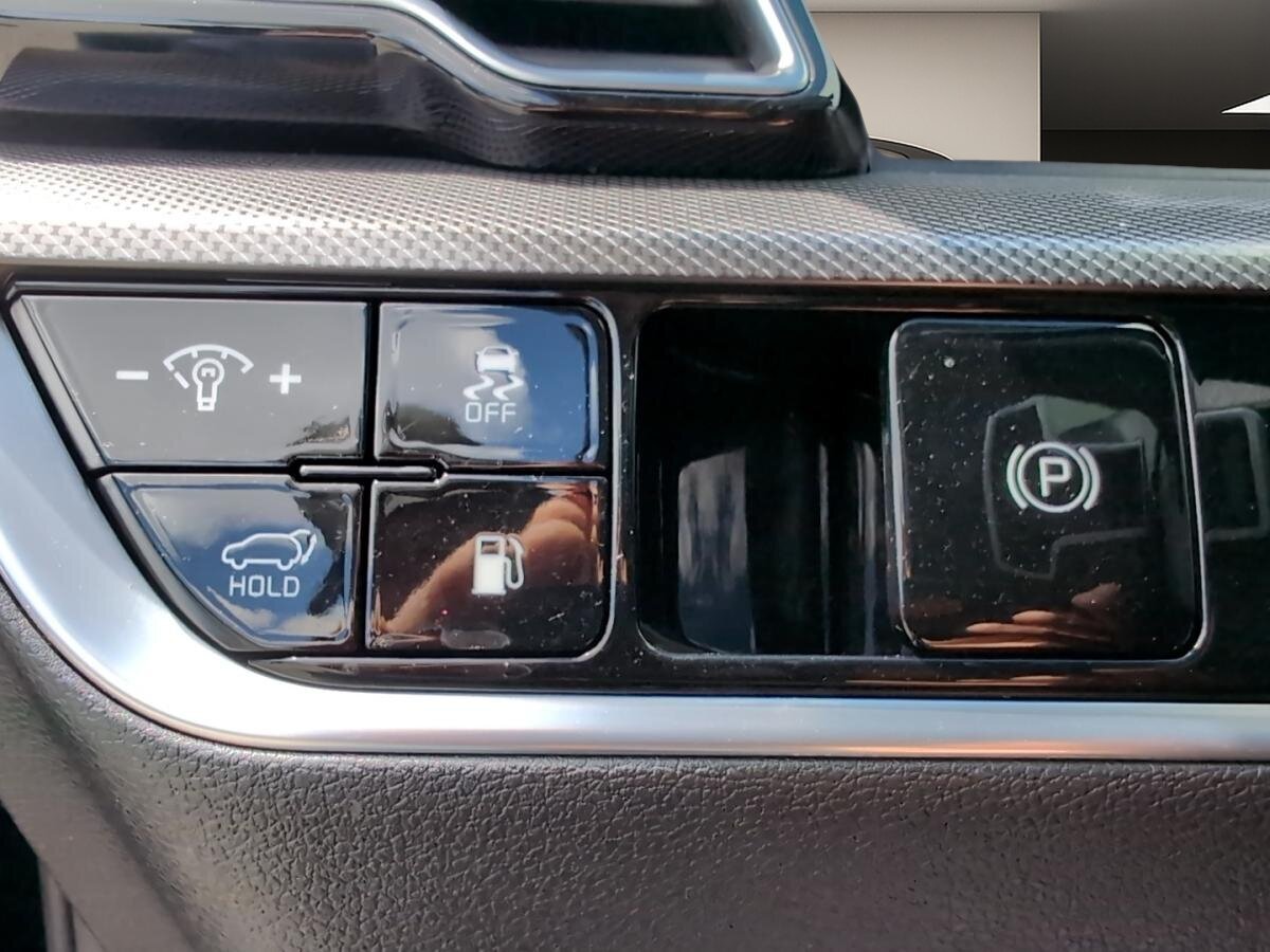 2023 Kia Sportage PHEV - Image 23