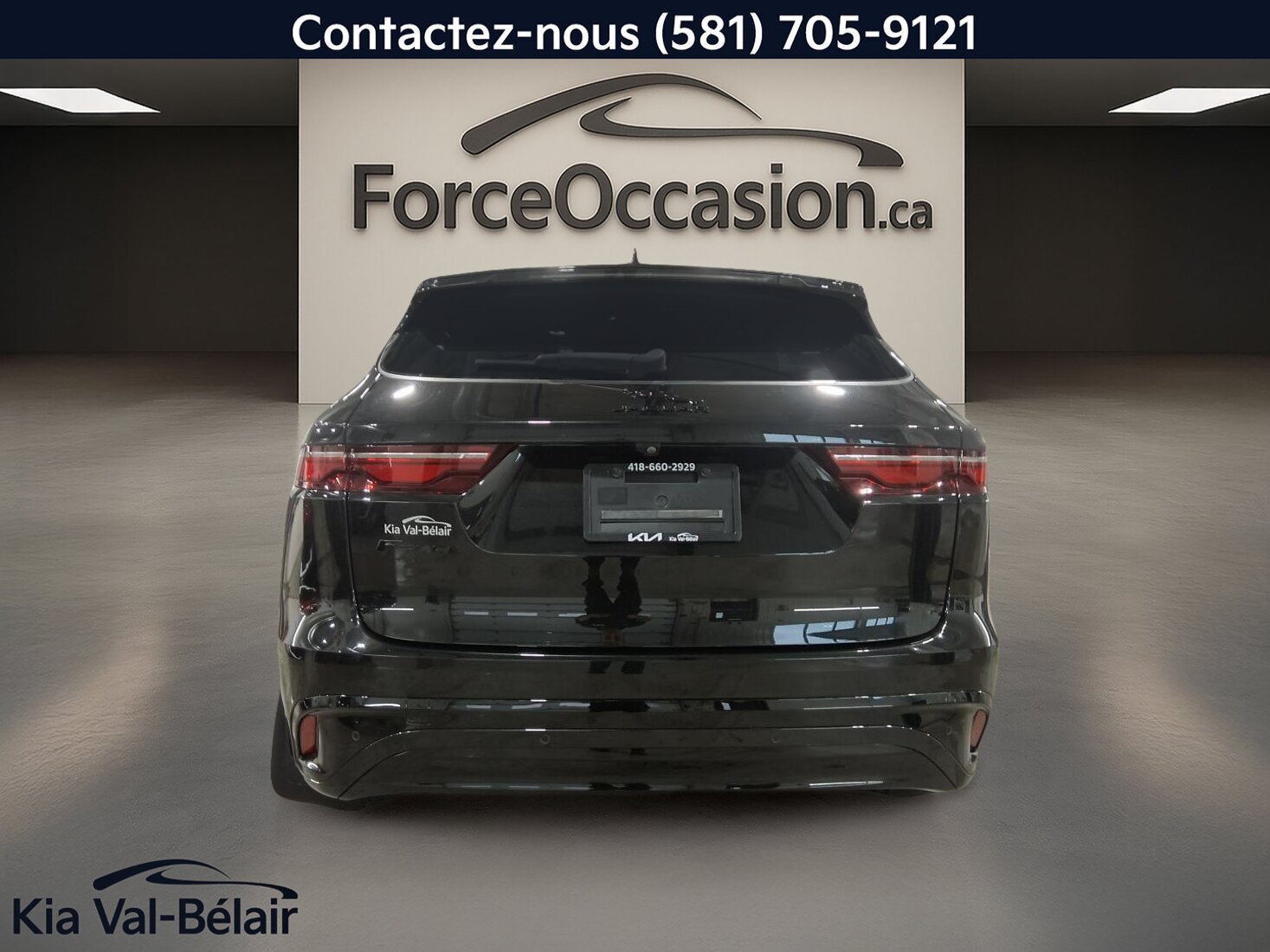 2023 Jaguar F-PACE - Image 10