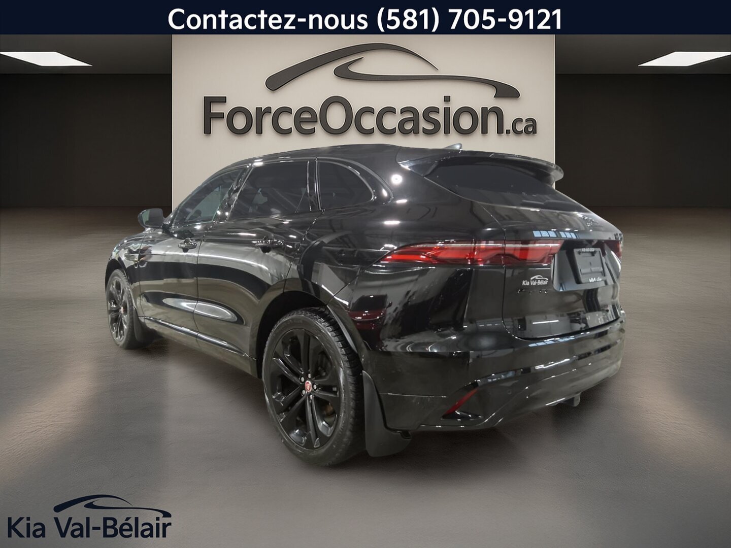 2023 Jaguar F-PACE - Image 11