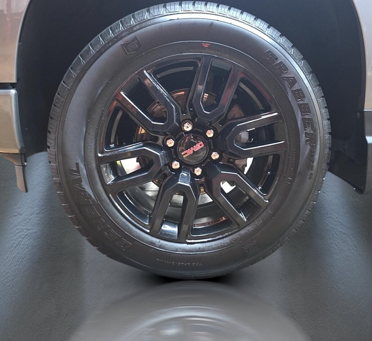 2023 Chevrolet Silverado 1500 - Image 12