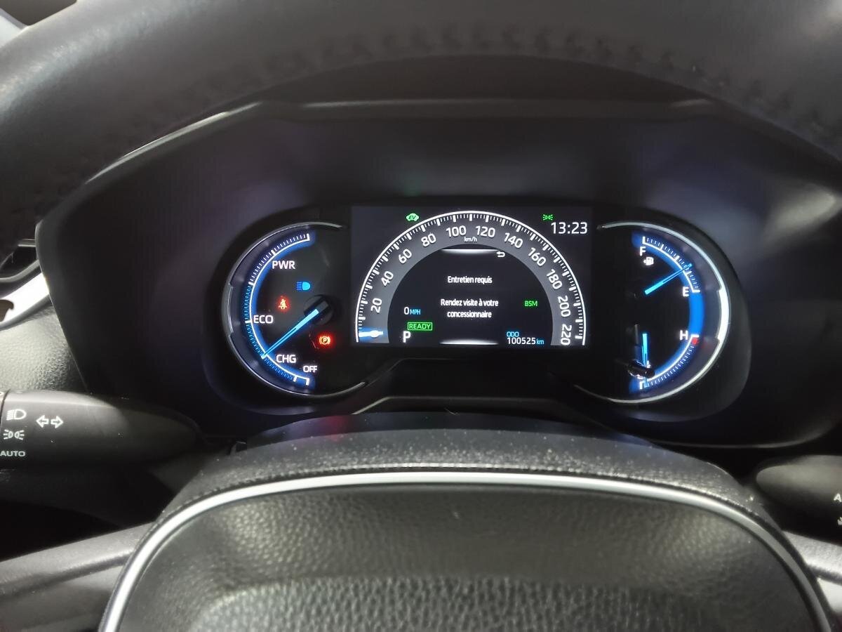 2023 Toyota RAV4 Hybrid - Image 14