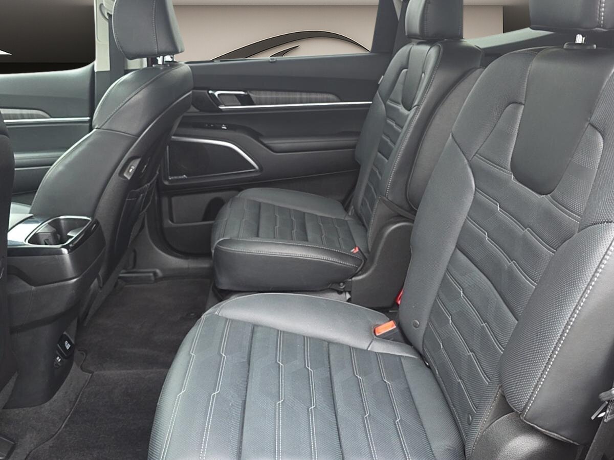 2023 Kia Telluride - Image 7