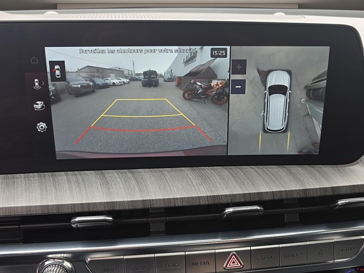 2023 Kia Telluride - Image 18