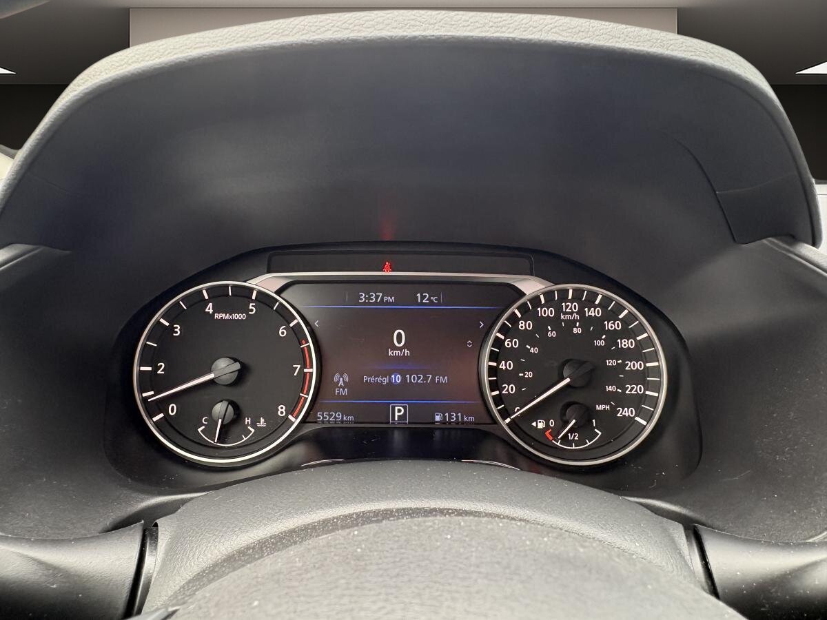2024 Nissan Altima - Image 14