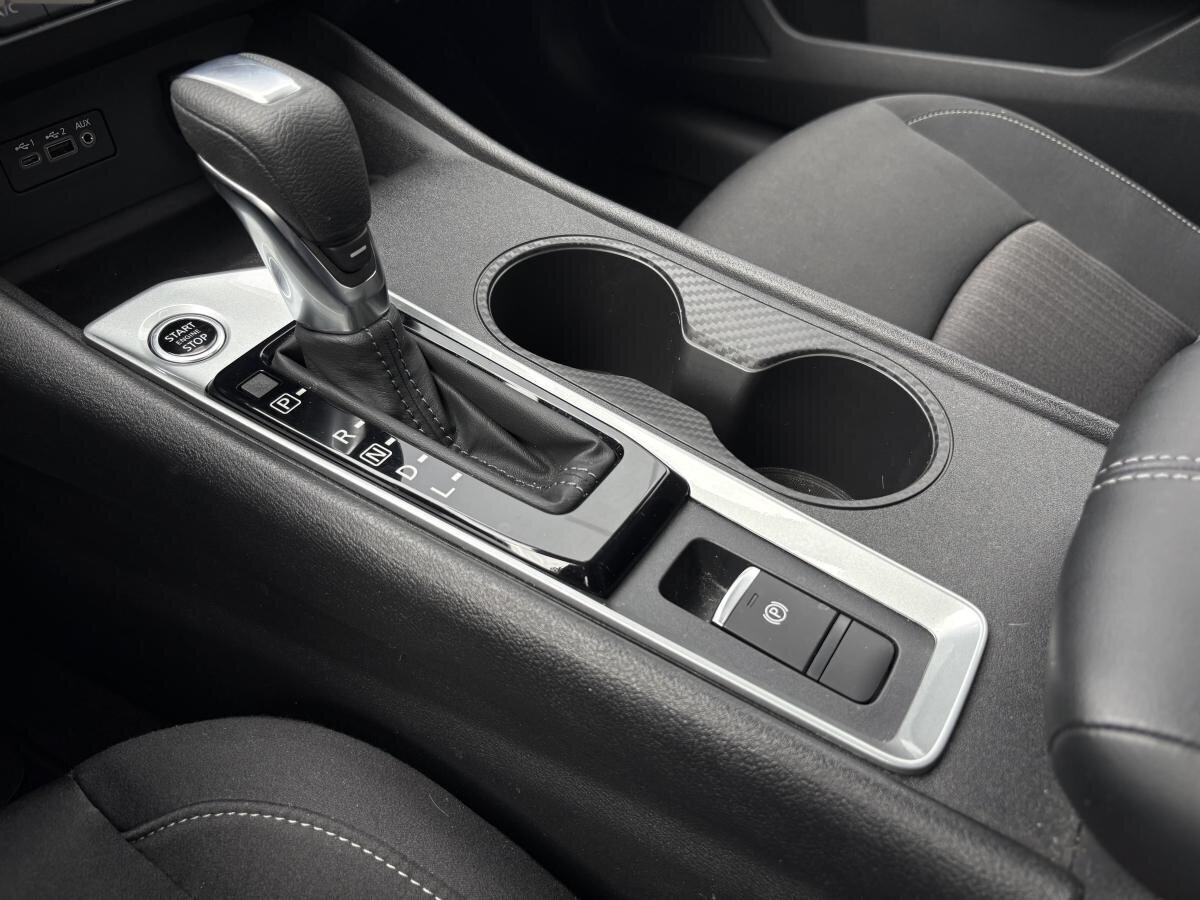 2024 Nissan Altima - Image 18