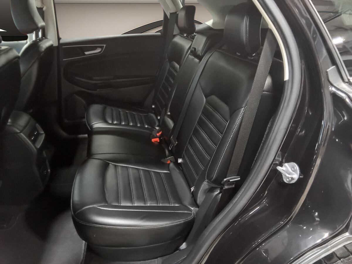 2022 Ford Edge - Image 8