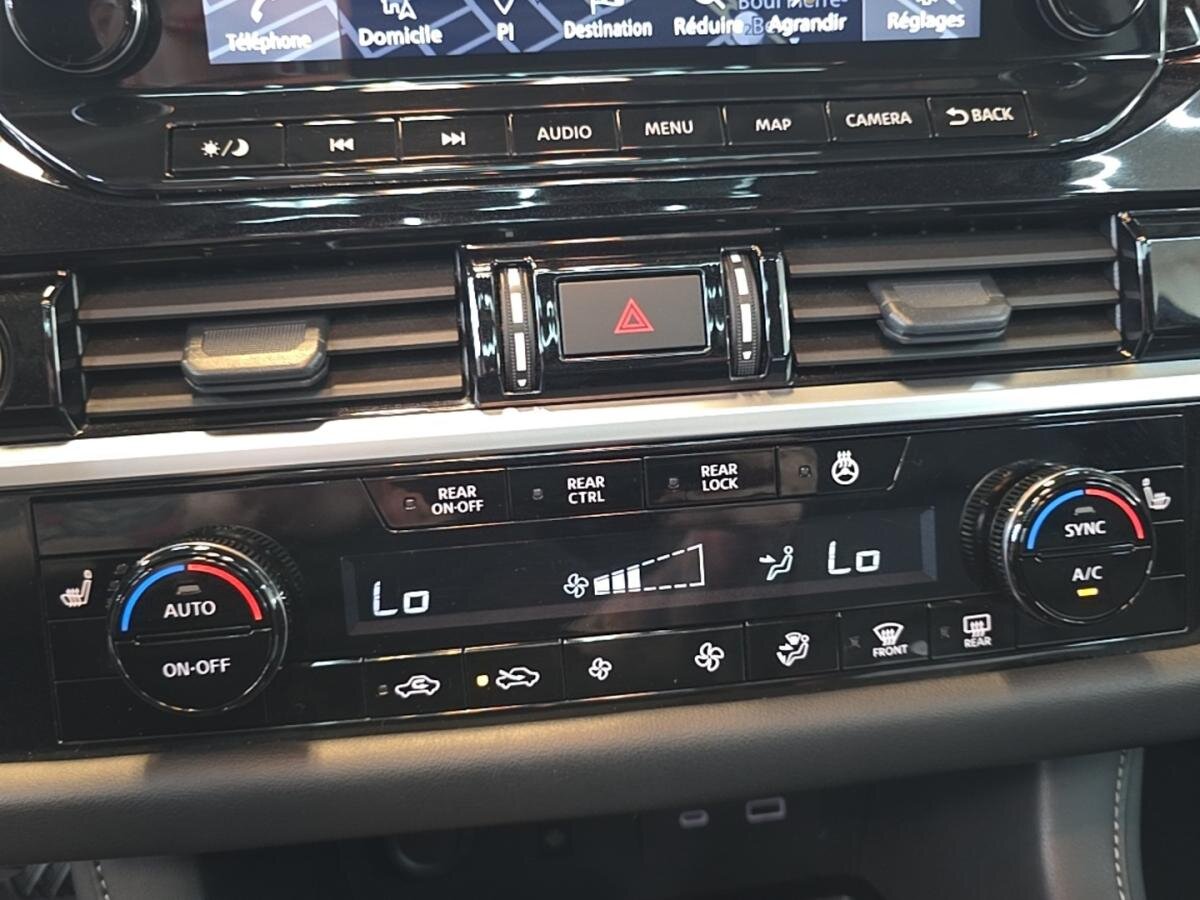 2024 Nissan Pathfinder - Image 28