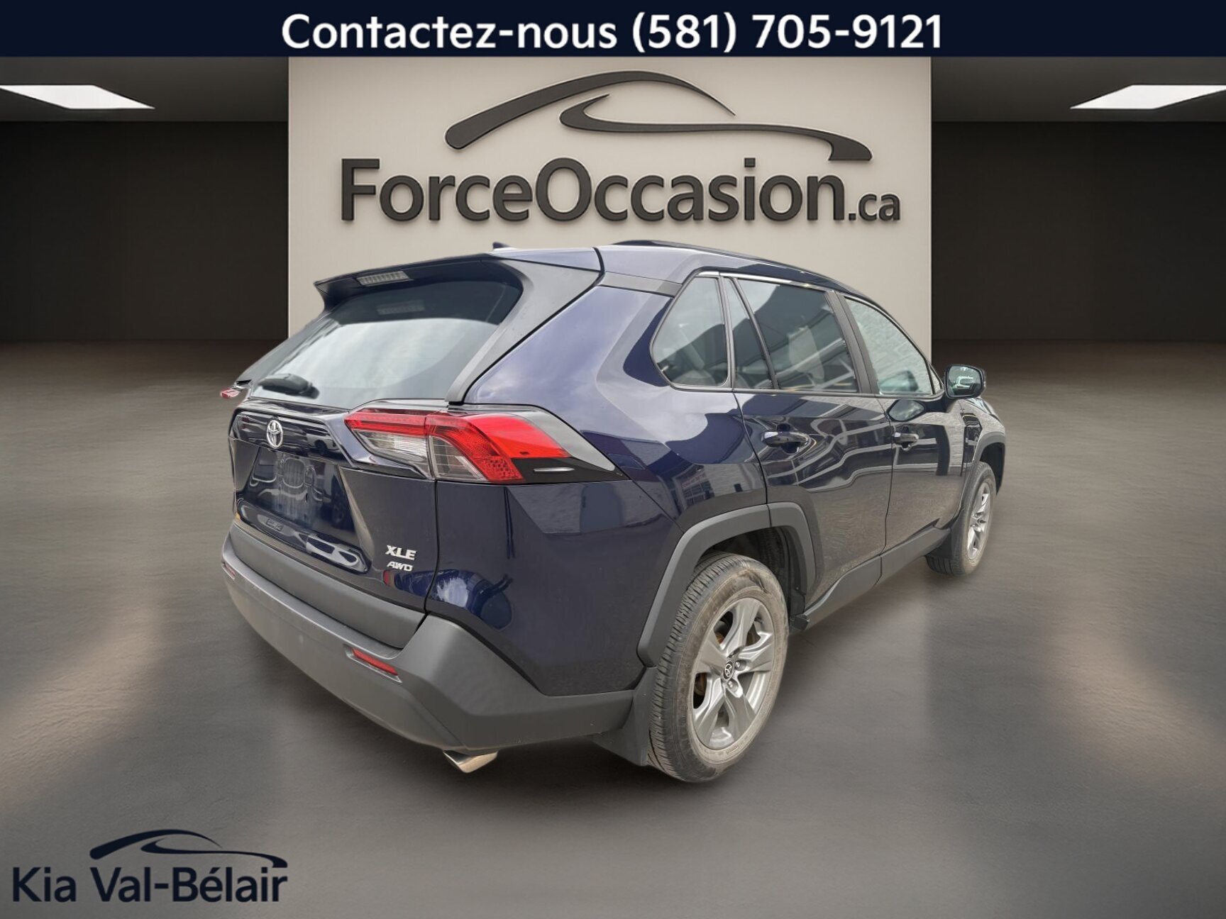 2019 Toyota RAV4 - Image 10