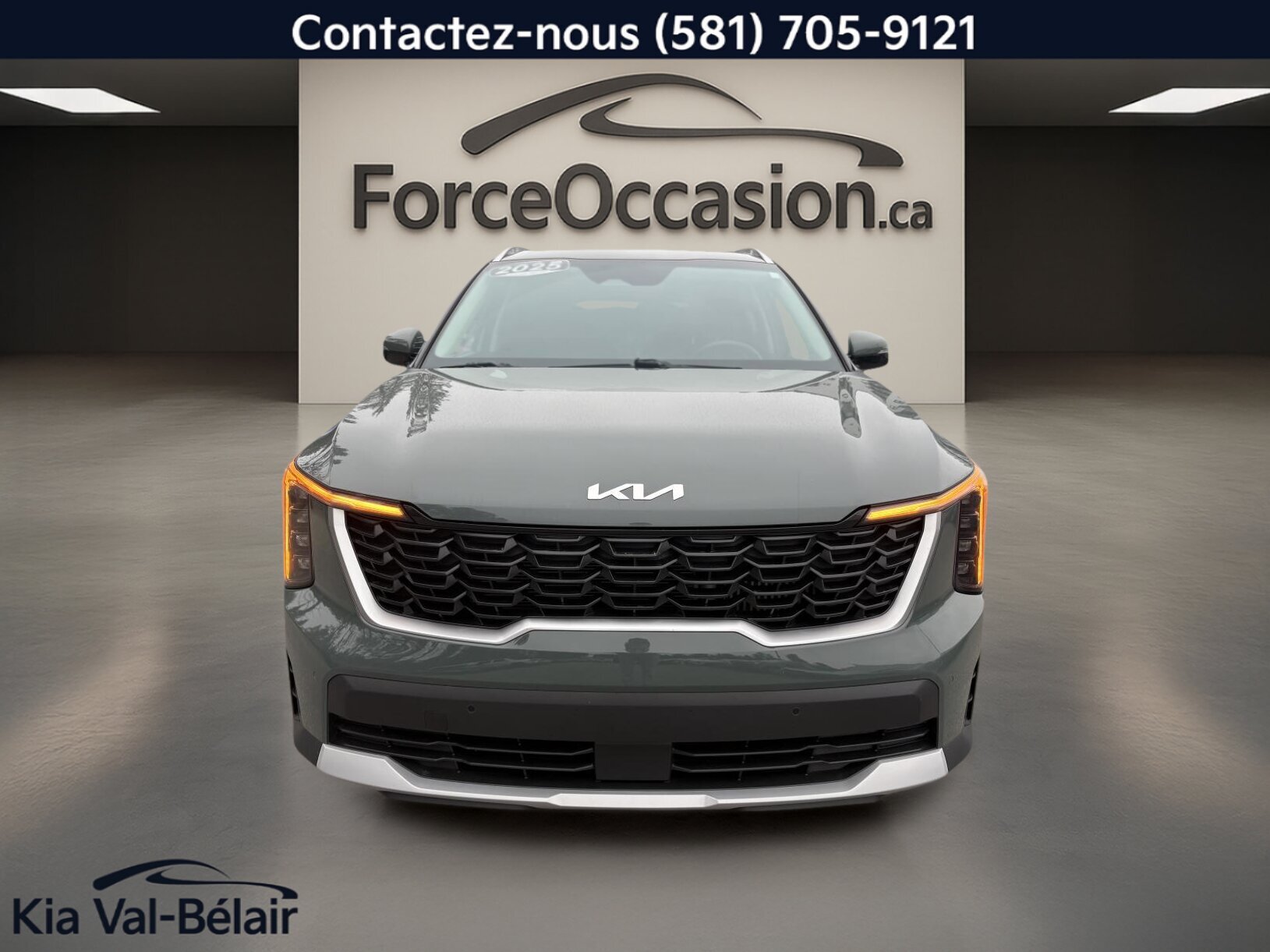 2025 Kia Sorento HEV - Image 2
