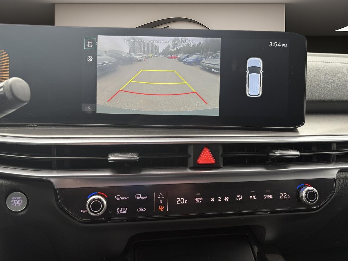 2025 Kia Sorento HEV - Image 16